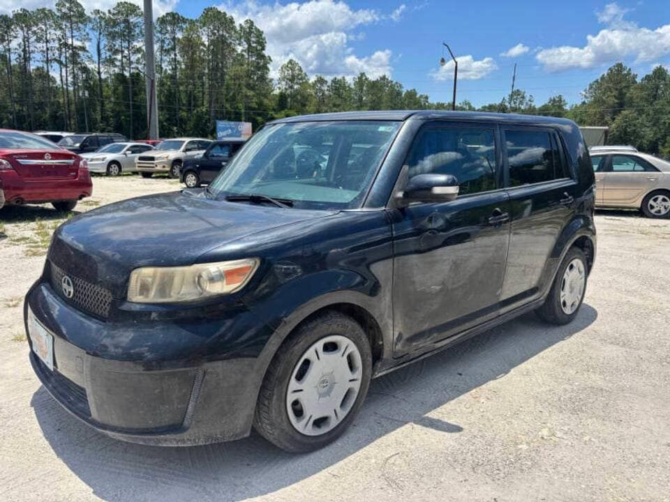 2010 TOYOTA SCION