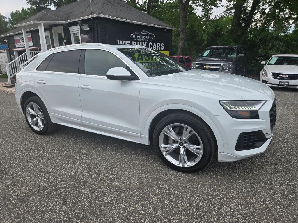 2021 Audi Q8