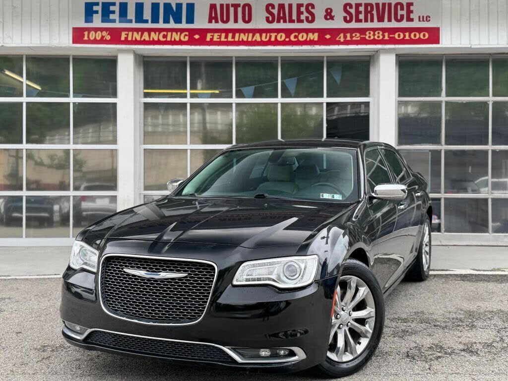 2018 CHRYSLER 300