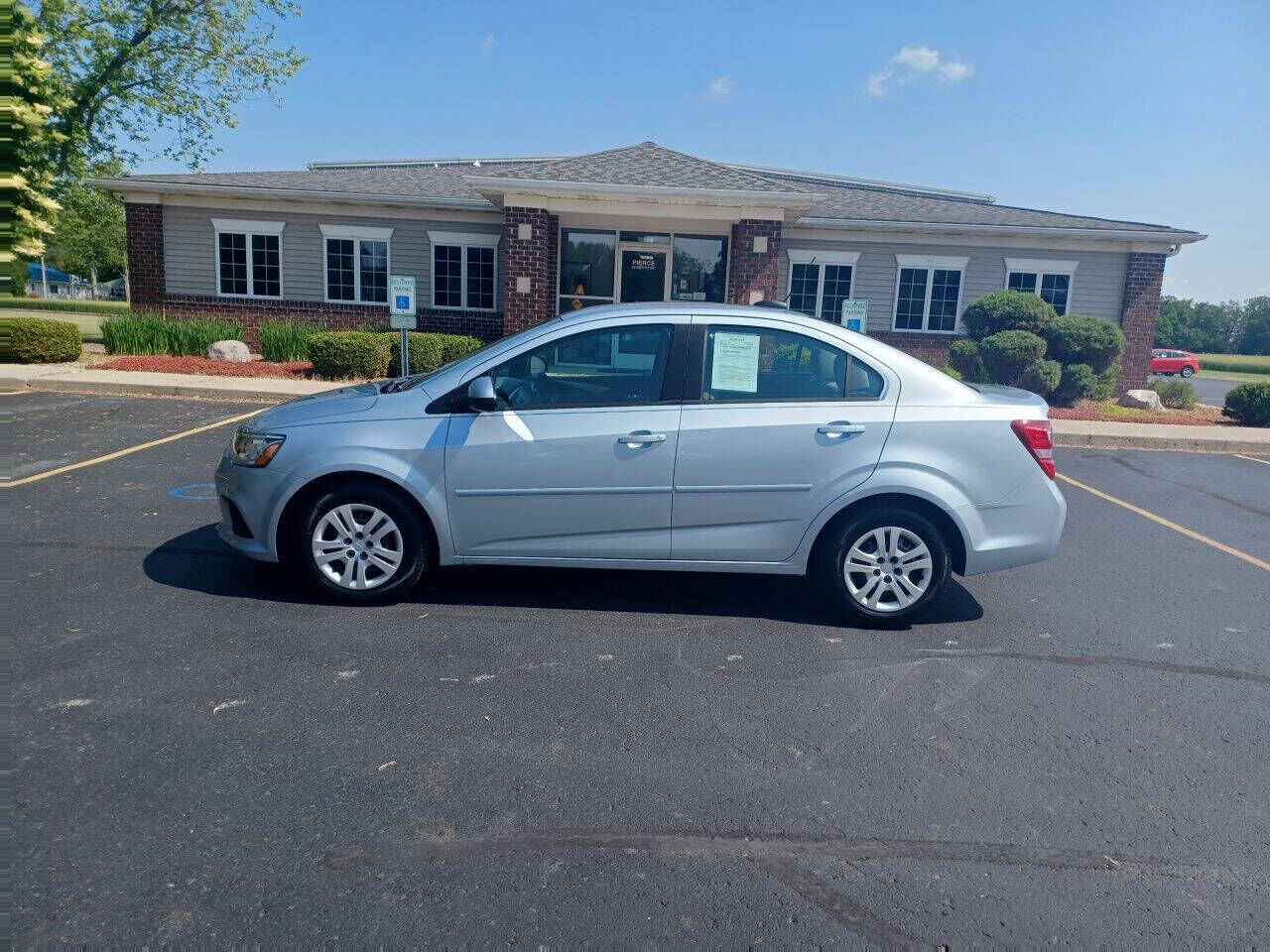 2017 CHEVROLET Sonic