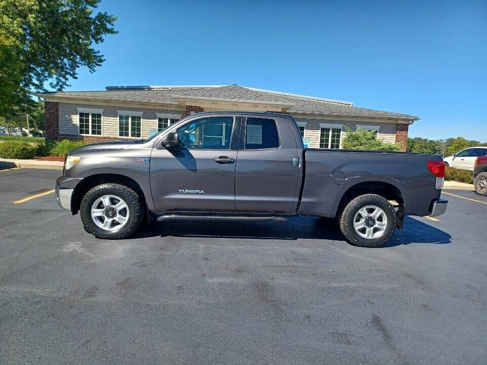 2012 TOYOTA Tundra