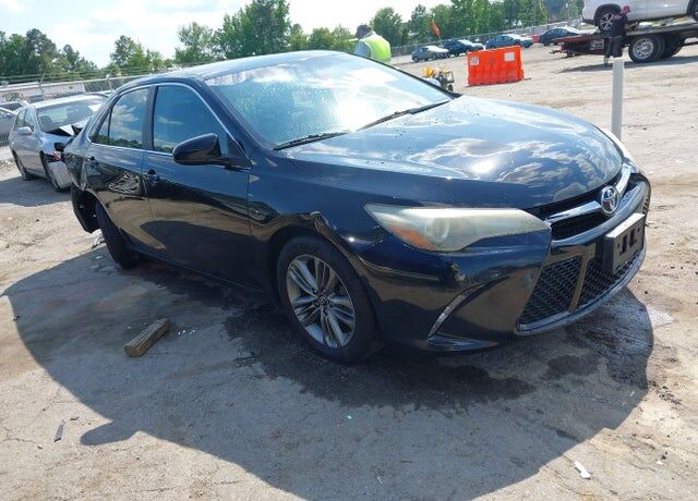 2017 TOYOTA Camry