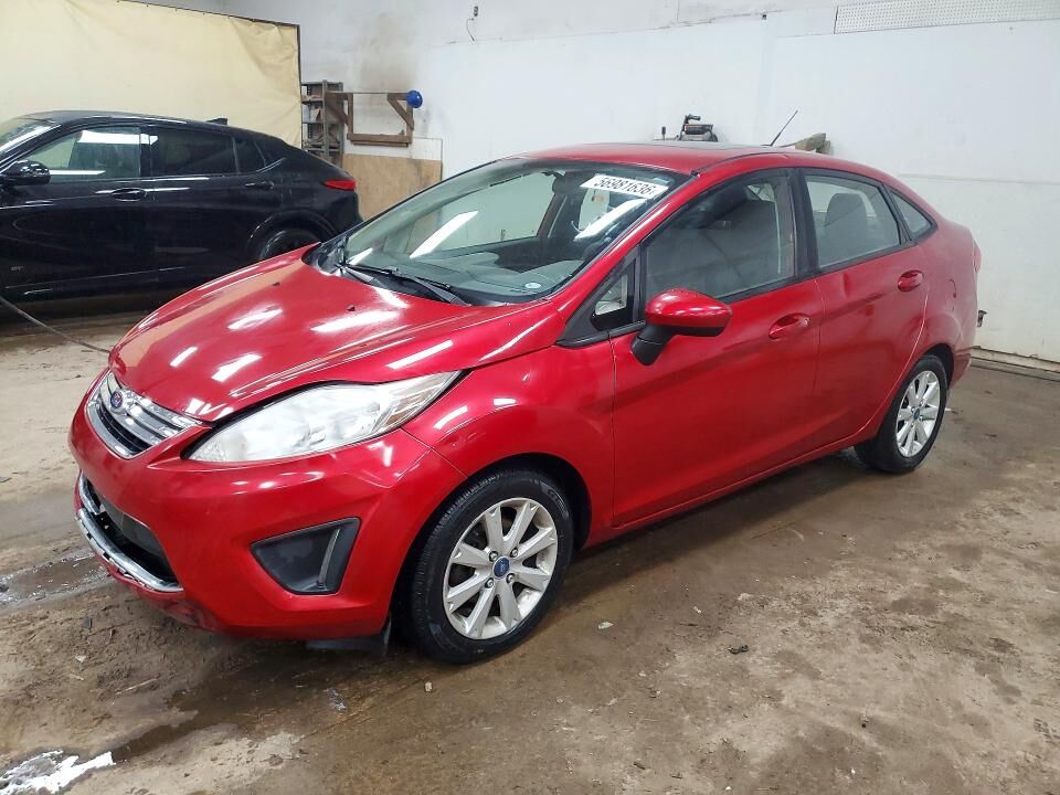 2012 FORD Fiesta