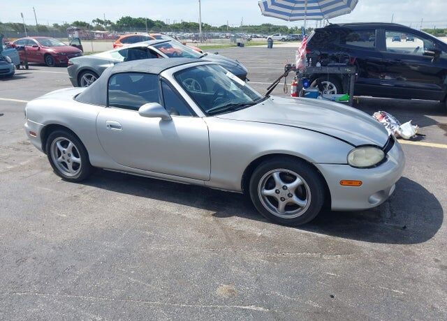 2001 MAZDA MX-5