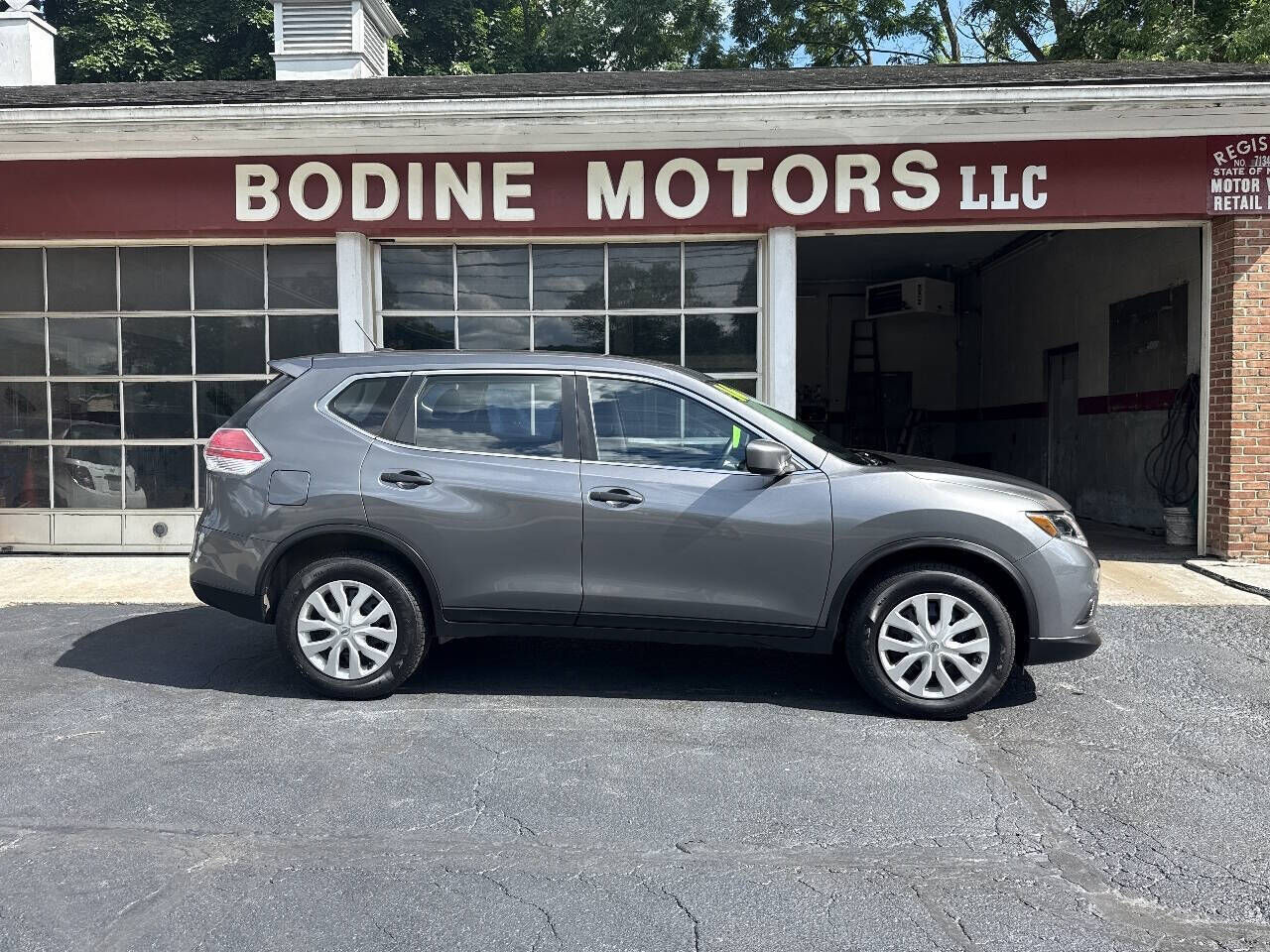 2016 NISSAN Rogue