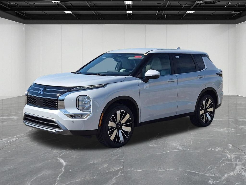 2026 MITSUBISHI Outlander
