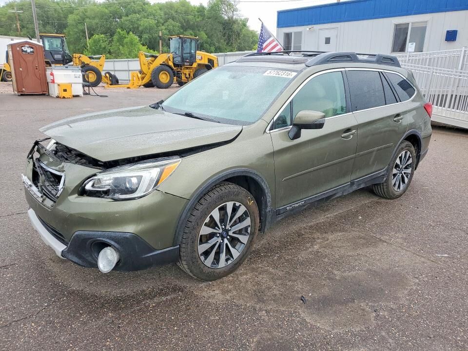 2015 SUBARU Outback