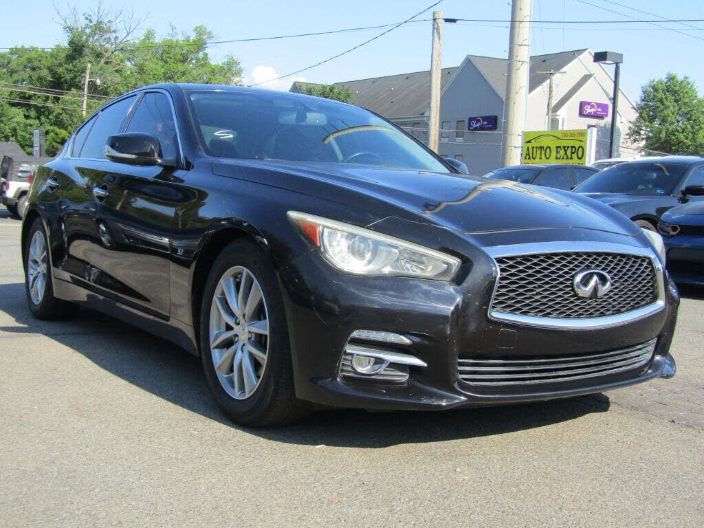 2014 INFINITI Q50