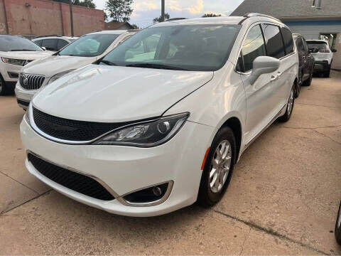 2020 CHRYSLER Pacifica