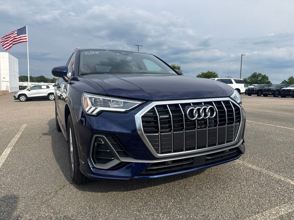 2025 Audi Q3
