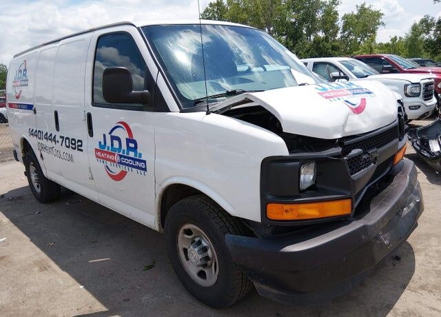 2017 CHEVROLET Express