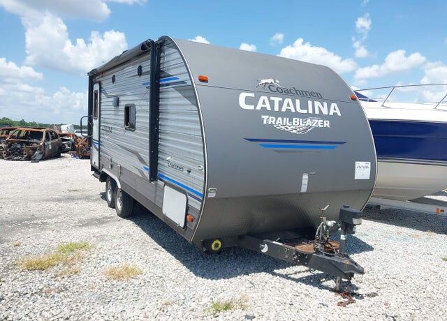 2019 FOREST RIVER Catalina