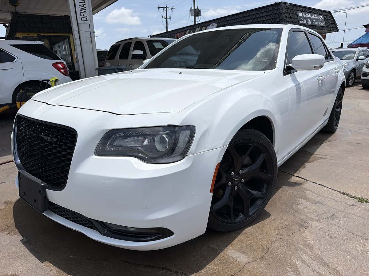 2021 CHRYSLER 300