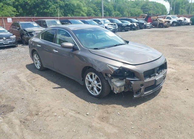 2013 NISSAN Maxima