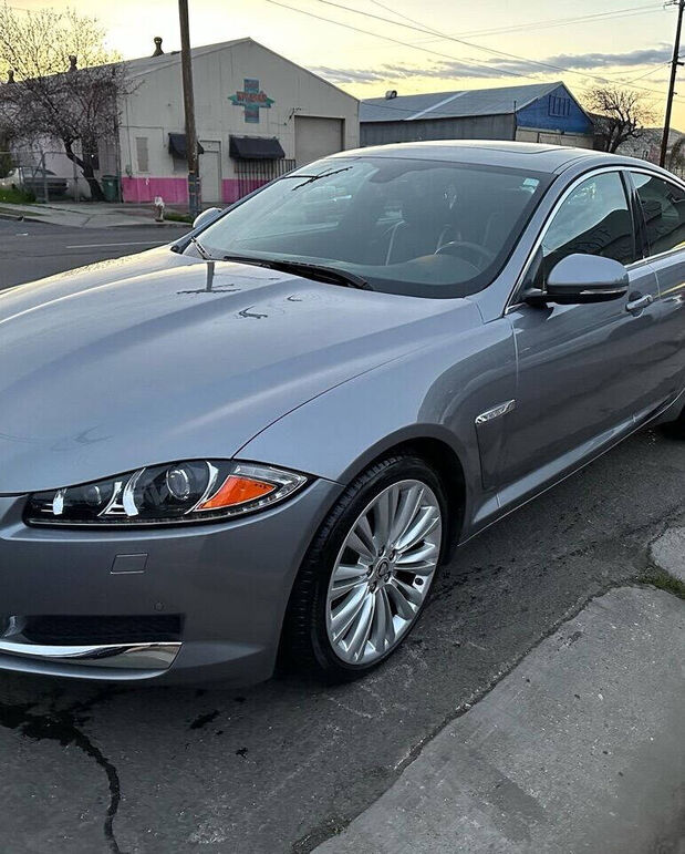 2012 JAGUAR XF