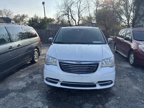 2011 CHRYSLER Town and Country