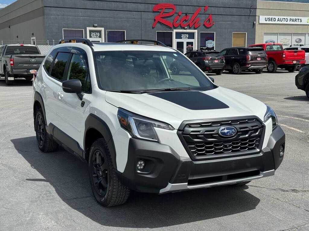 2025 SUBARU Forester