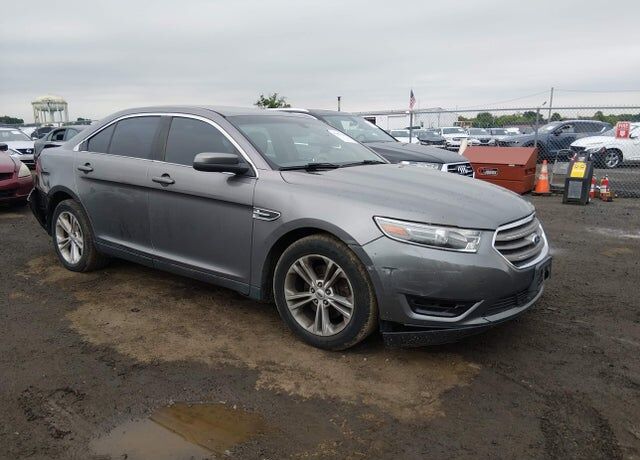 2014 FORD Taurus