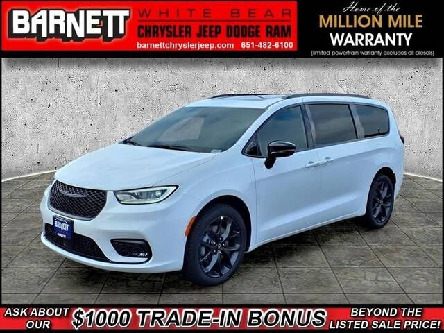 2026 CHRYSLER Pacifica