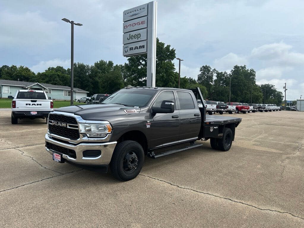 2024 RAM 3500