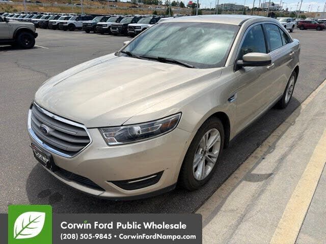 2017 FORD Taurus