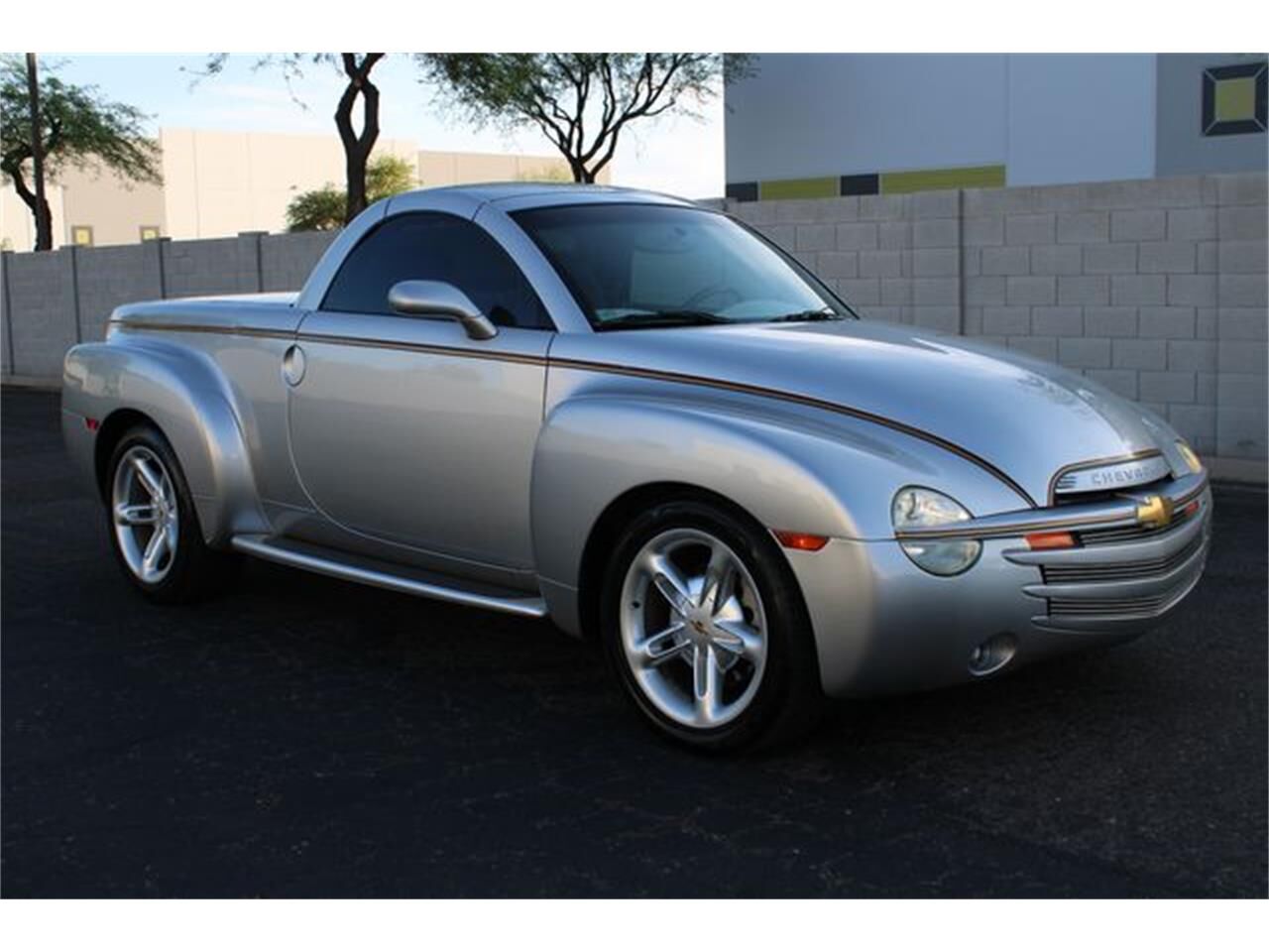 2004 CHEVROLET SSR