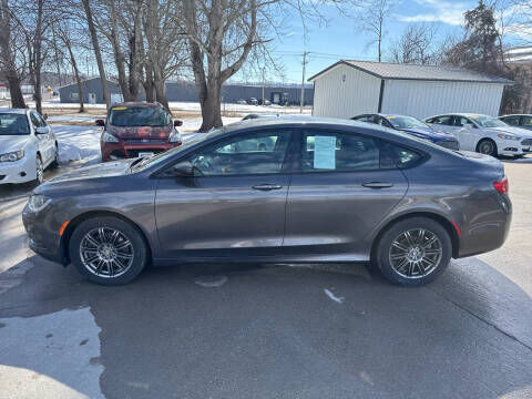 2015 CHRYSLER 200
