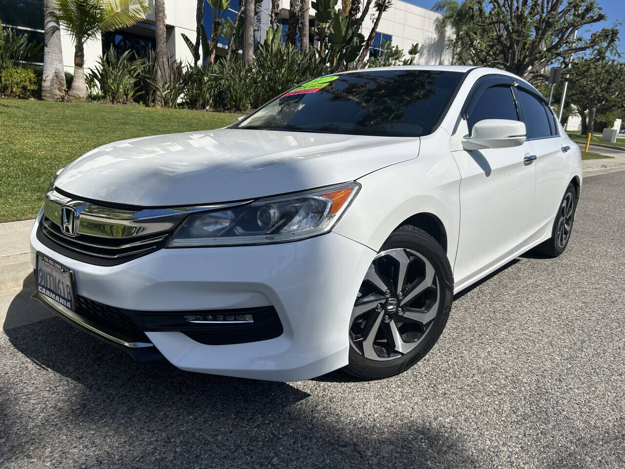 2017 HONDA Accord
