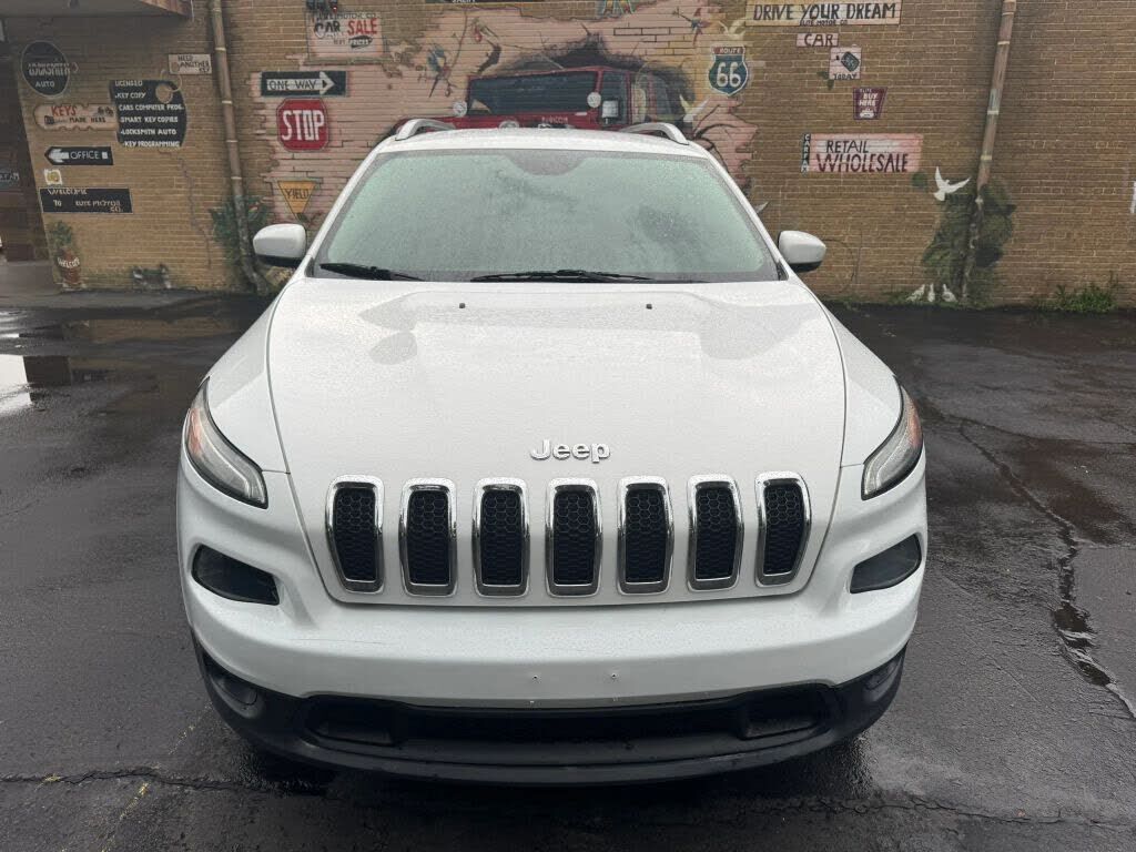 2018 JEEP Cherokee