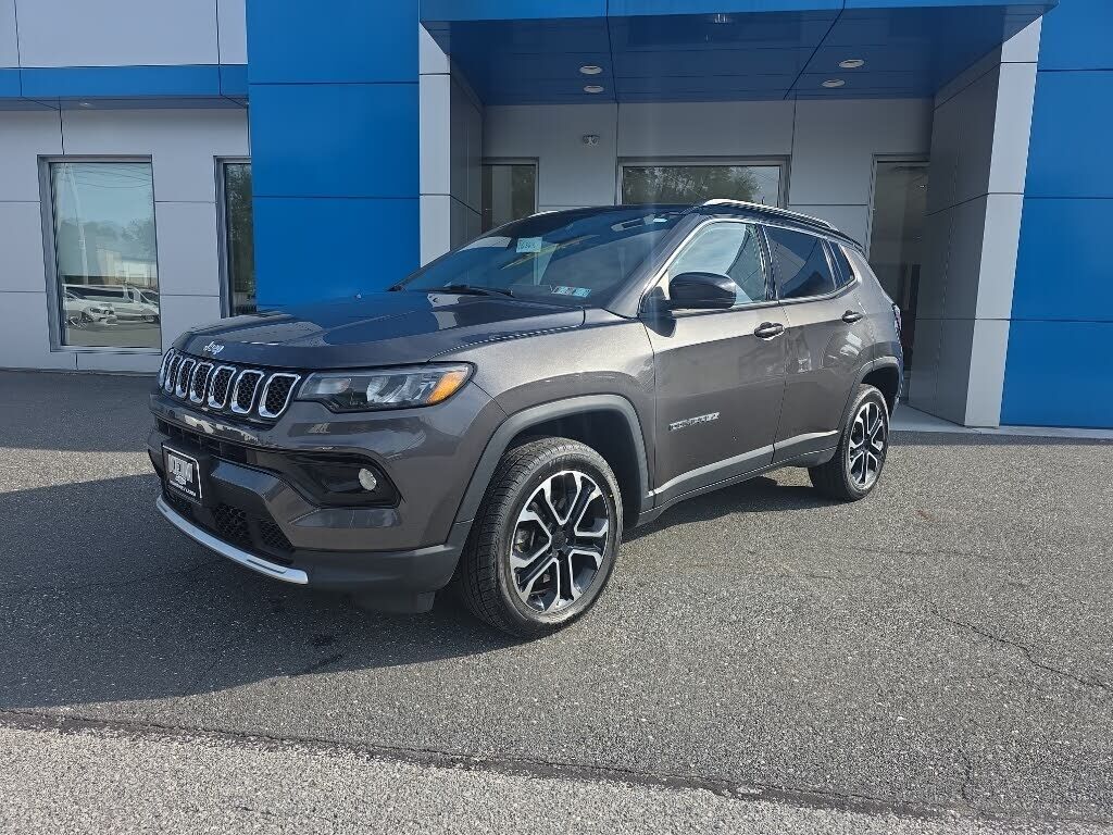 2023 JEEP Compass