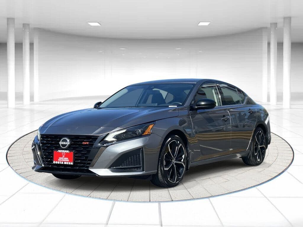 2023 NISSAN Altima
