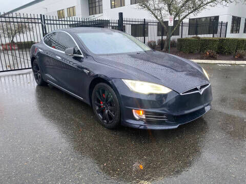 2014 TESLA Model S