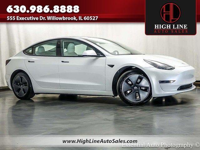 2022 TESLA Model 3