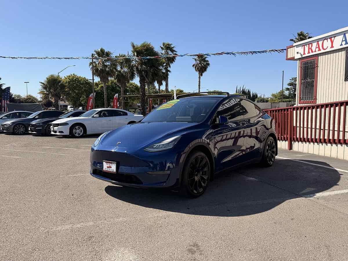 2020 TESLA Model Y