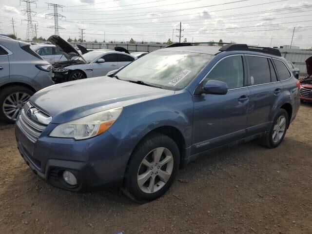 2013 SUBARU Outback