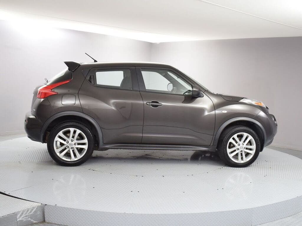 2011 NISSAN Juke