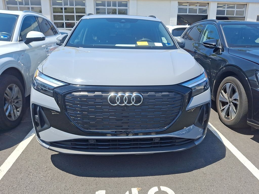 2025 Audi Q4