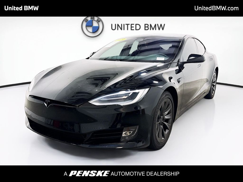 2021 TESLA Model S