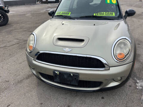 2010 MINI Cooper