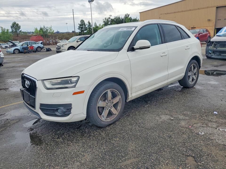 2015 AUDI Q3
