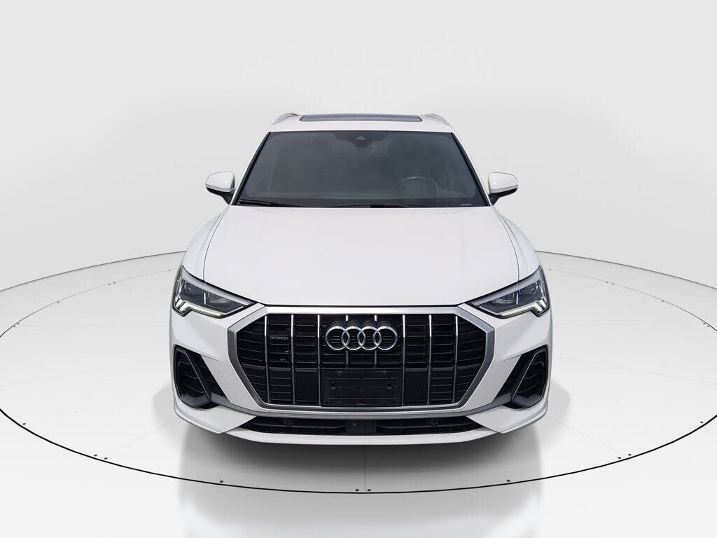 2023 Audi Q3