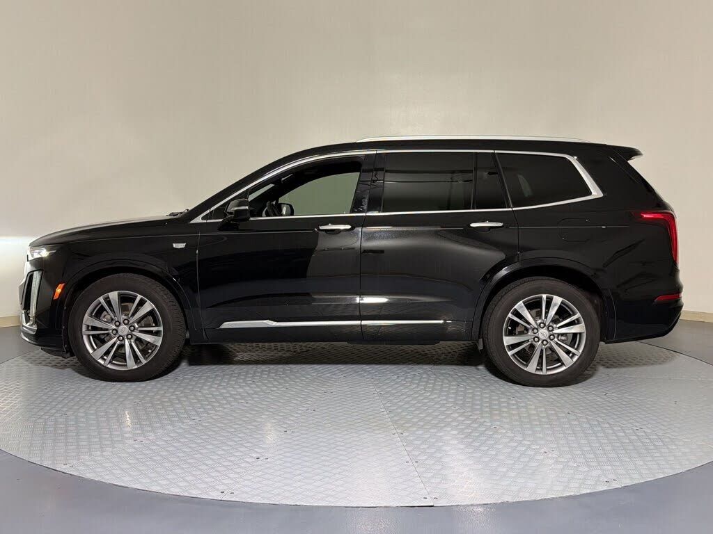 2020 CADILLAC XT6
