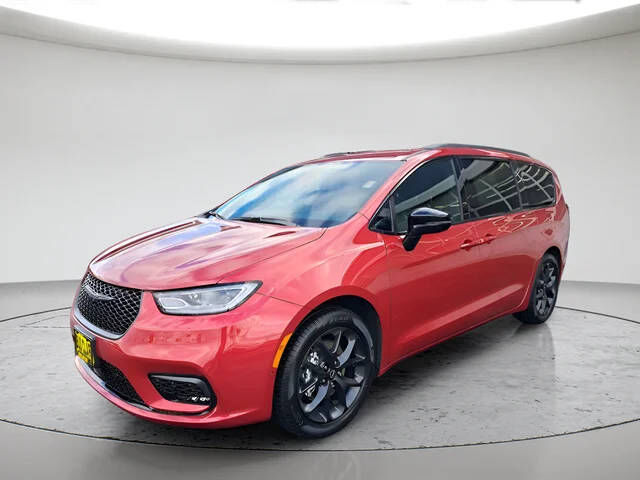 2026 CHRYSLER Pacifica