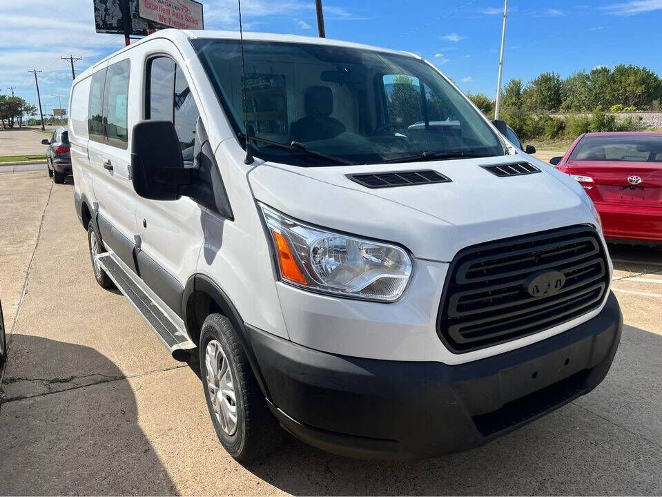 2015 FORD Transit