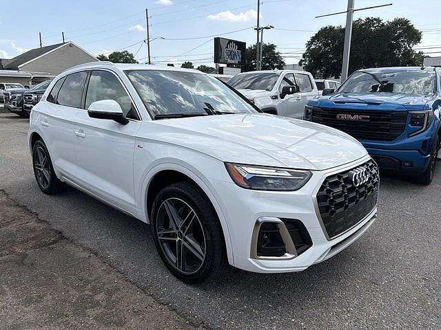 2025 AUDI Q5 e