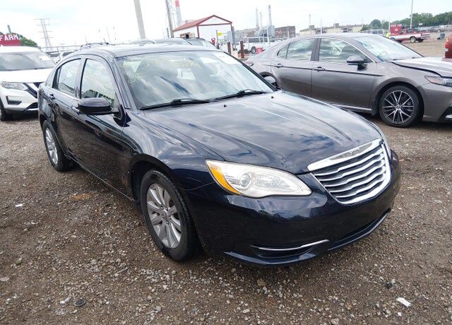 2012 CHRYSLER 200