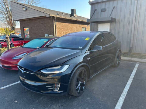 2016 TESLA Model X
