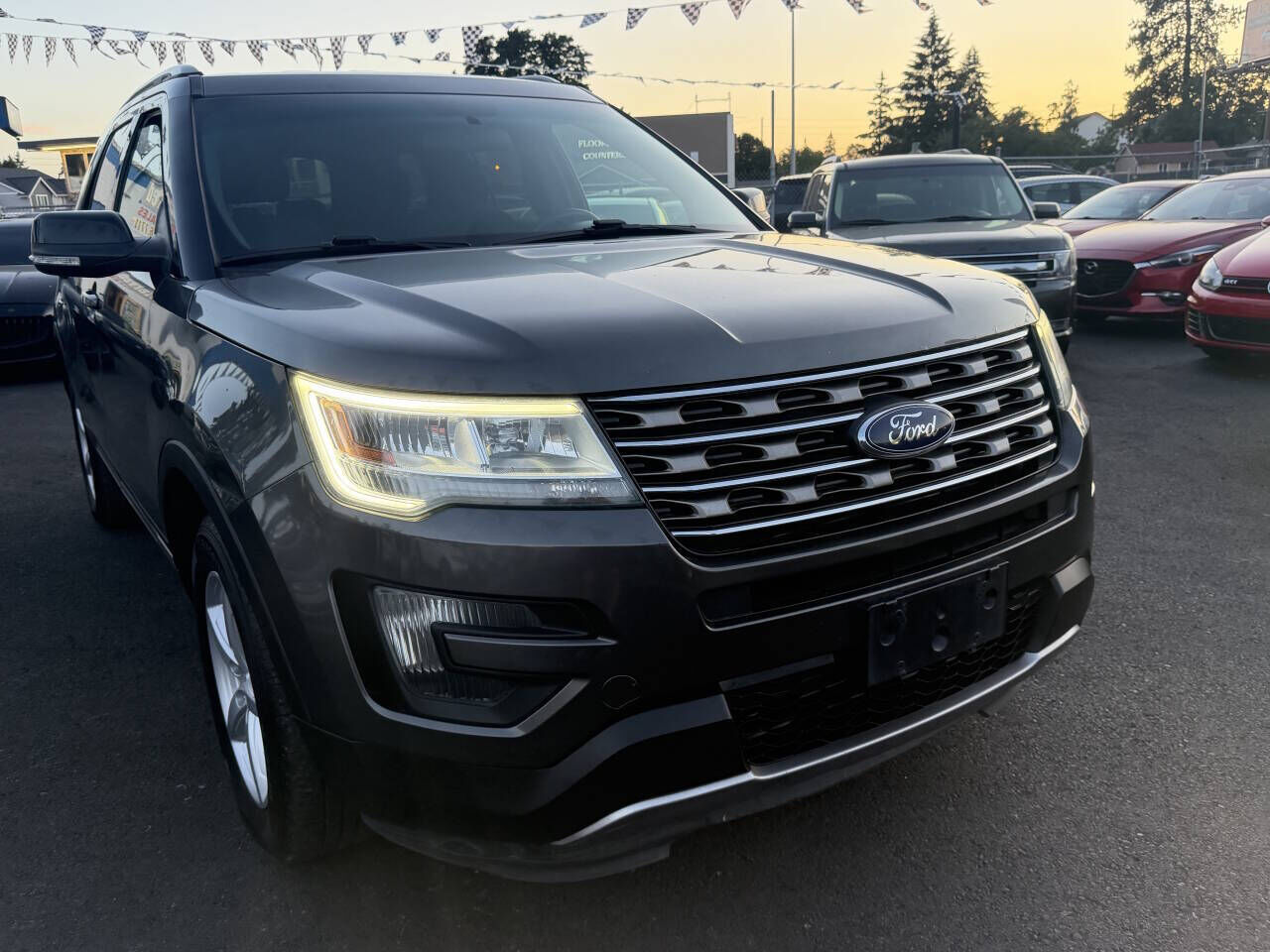 2016 FORD Explorer