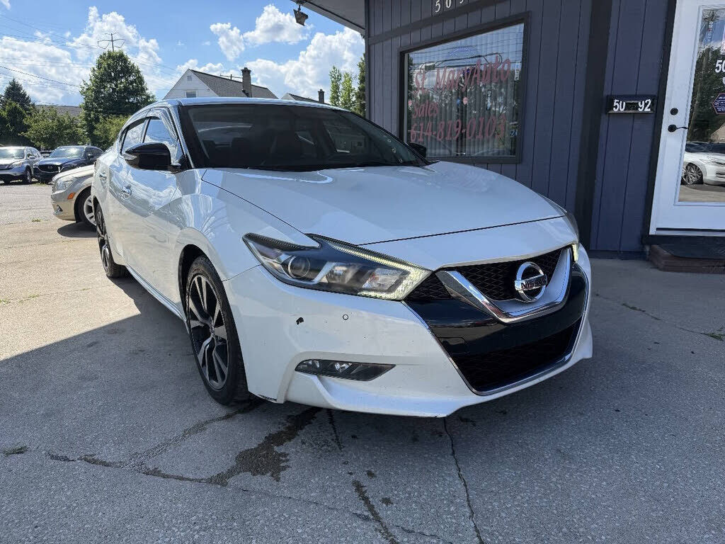 2017 NISSAN Maxima