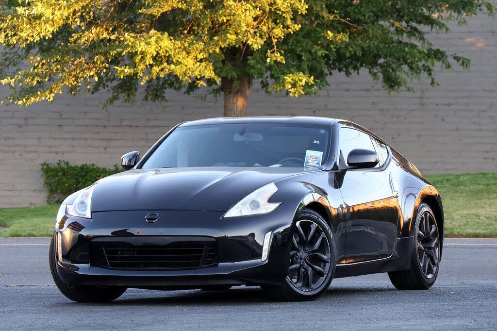 2013 NISSAN 370Z